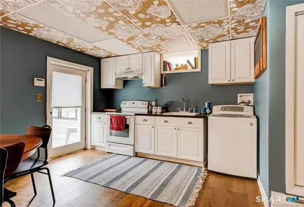 $3,800 | 127 Englewood Avenue, Bridgeport, CT 06606