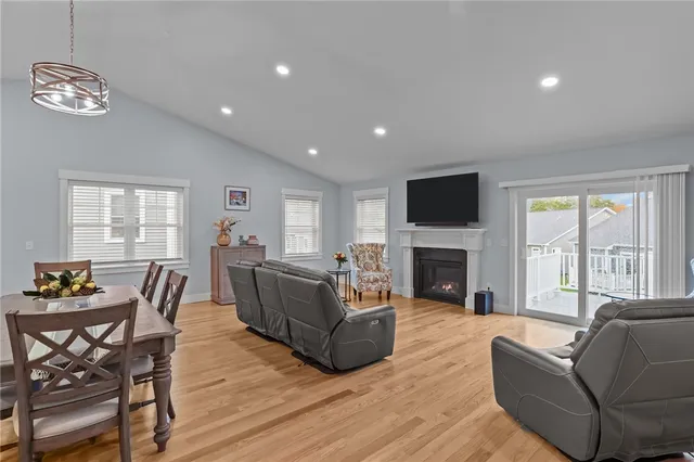 $735,000 | 25 Deer Run Crossing, Unit 45, Warwick, RI 02818