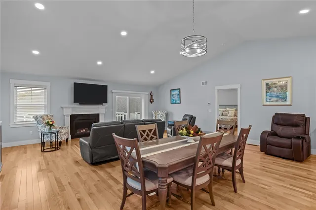 $735,000 | 25 Deer Run Crossing, Unit 45, Warwick, RI 02818