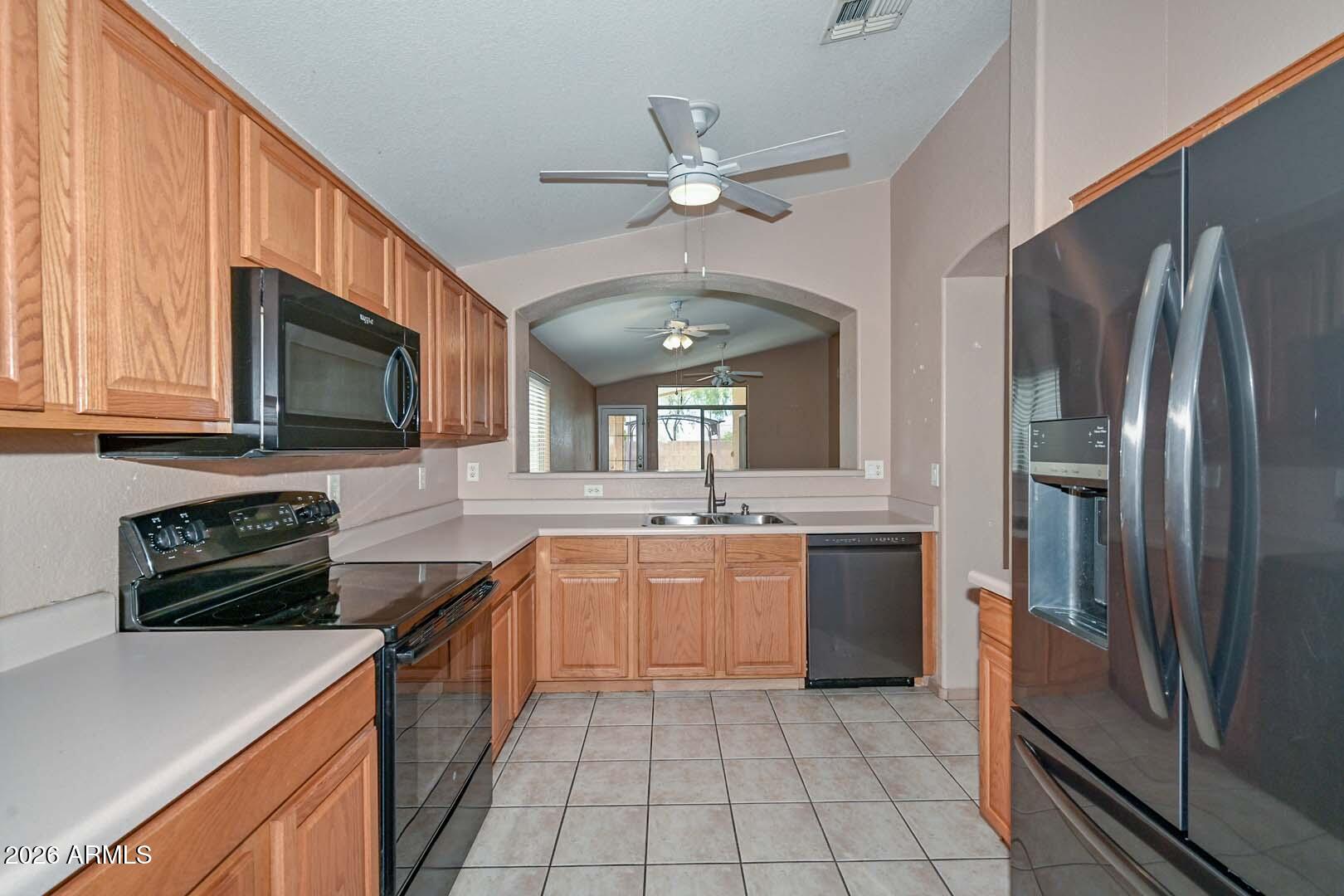 13349 West Boca Raton Road Surprise, AZ 85379 - Photo 14 of 43 Kitchen3