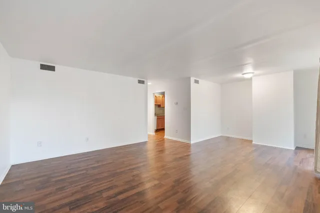 $1,800 | 13 Trolley Square, Unit C, Wilmington, DE 19806