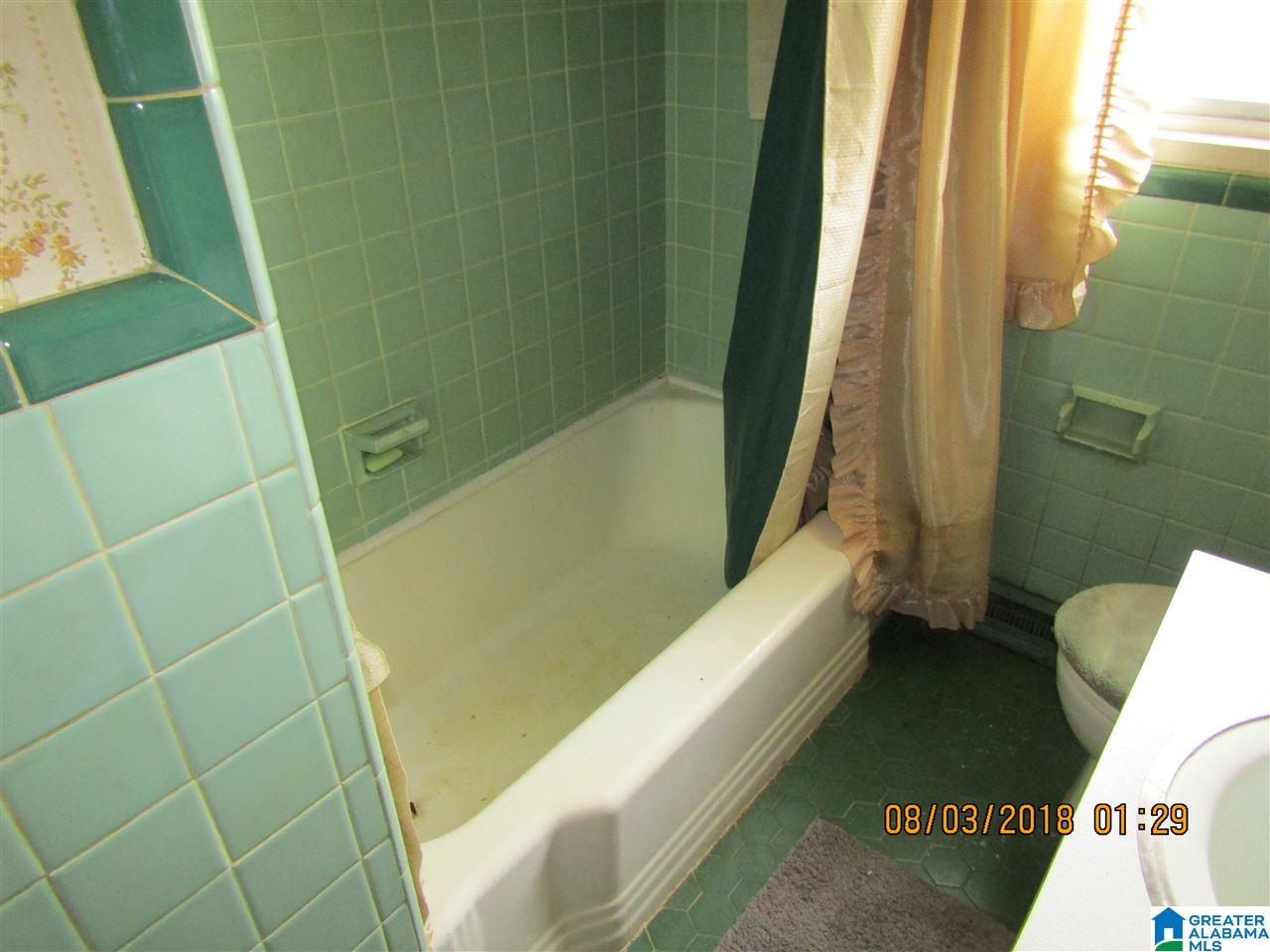 1405 Pike Road Birmingham, AL 35218 - Photo 10 of 24