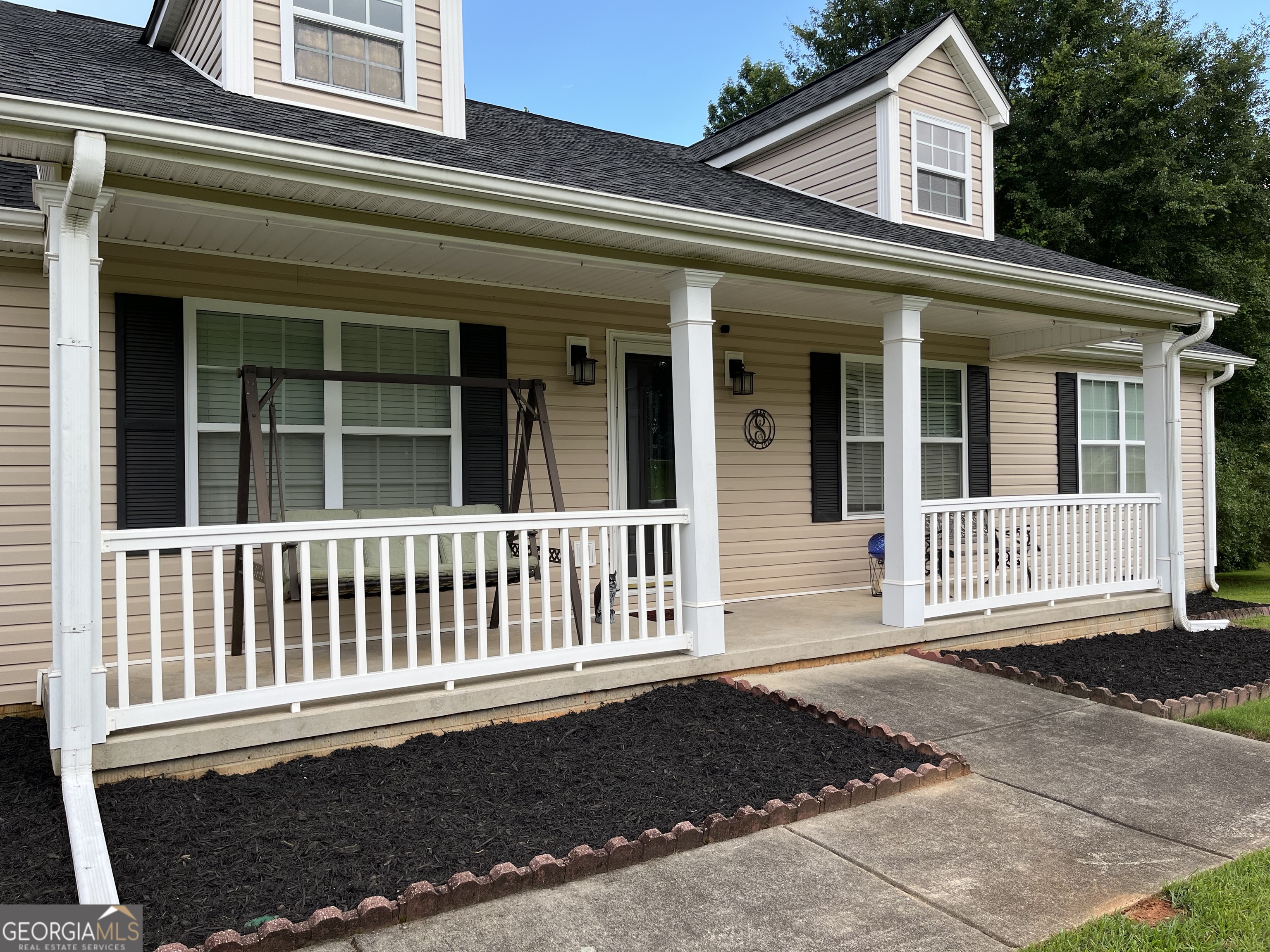 177 Strong Road Newnan, GA 30263 - Photo 5 of 30