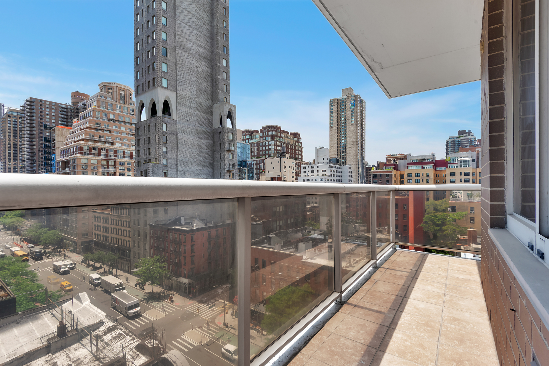 200 East 89th Street, Unit 9B Manhattan, NY 10128 - Photo 10 of 17