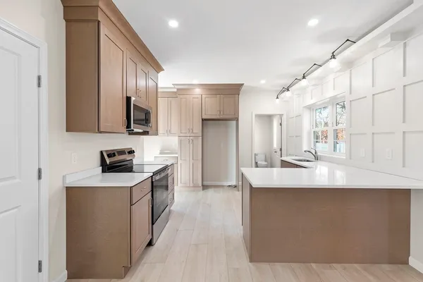 $615,000 | 1234 State Road, Unit 1, Plymouth, MA 02360