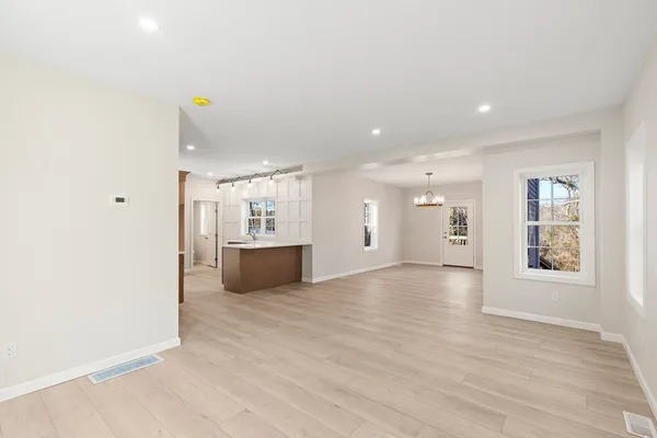 $615,000 | 1234 State Road, Unit 1, Plymouth, MA 02360