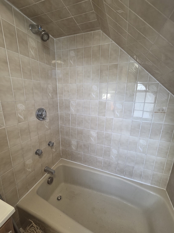 7 1/2 Hancock Street, Unit 2 Salem, MA 01970 - Photo 9 of 15