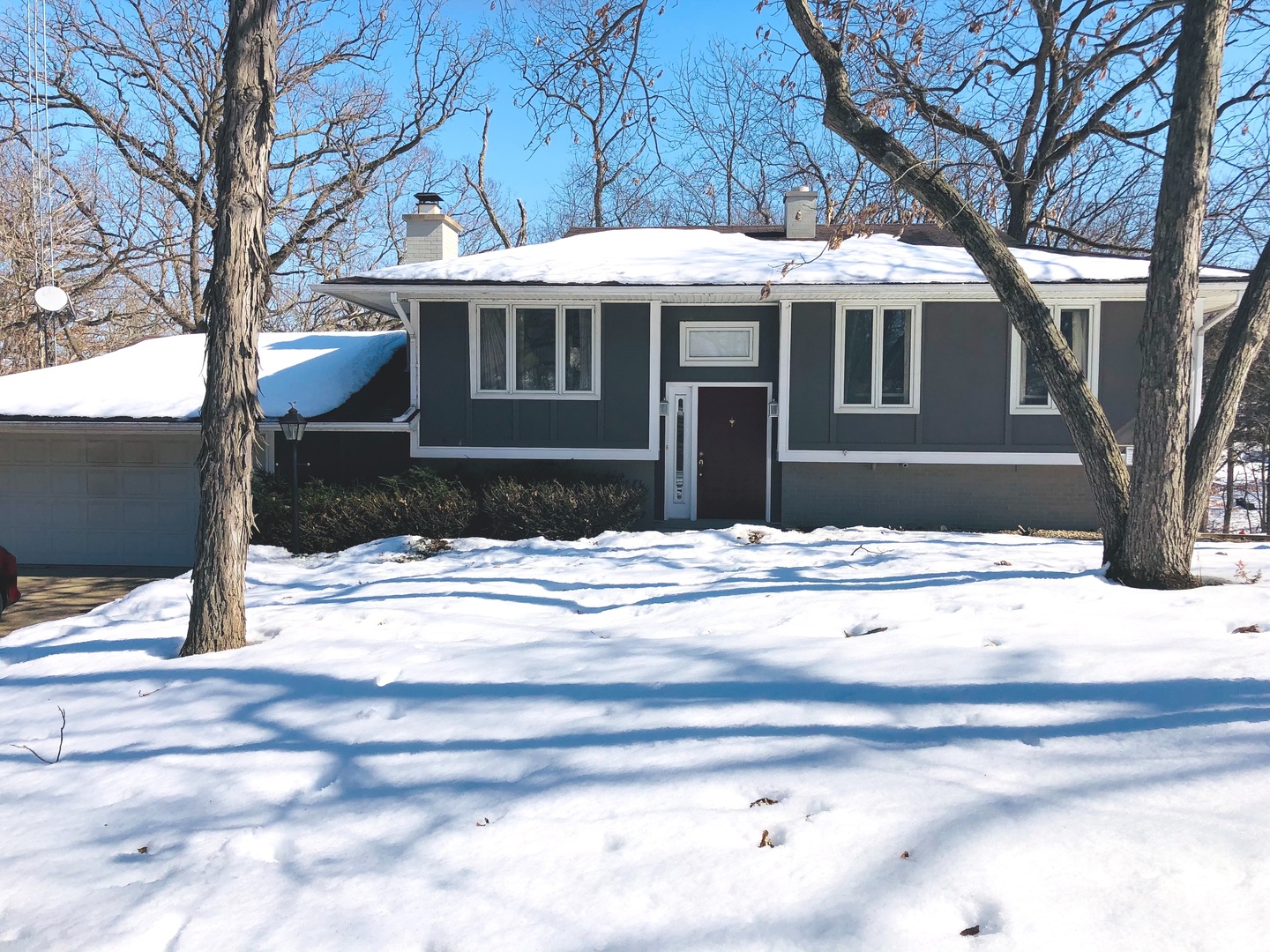 2174 Lowell Park Road Dixon, IL 61021 - Photo 1 of 15