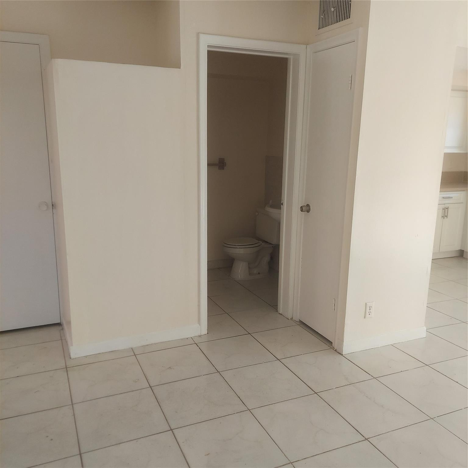 5409 Northwest 27th Street, Unit 5409 Lauderhill, FL 33313 - Photo 9 of 11 Photo 9