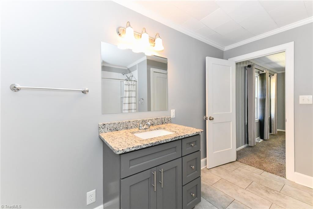 6350 Company Mill Road Climax, NC 27233 - Photo 16 of 28 Primary Full Bath
