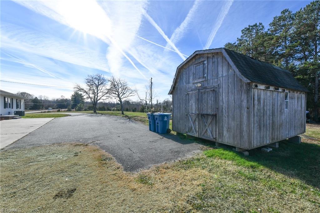 6350 Company Mill Road Climax, NC 27233 - Photo 26 of 28 Storage Building