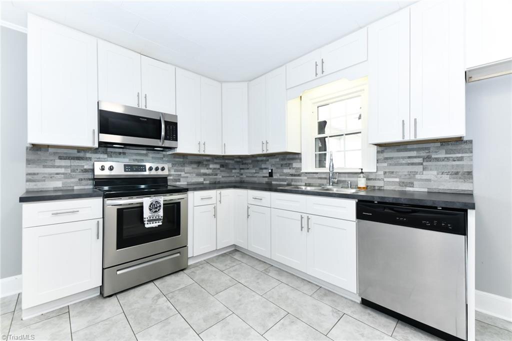 6350 Company Mill Road Climax, NC 27233 - Photo 6 of 28 Kitchen