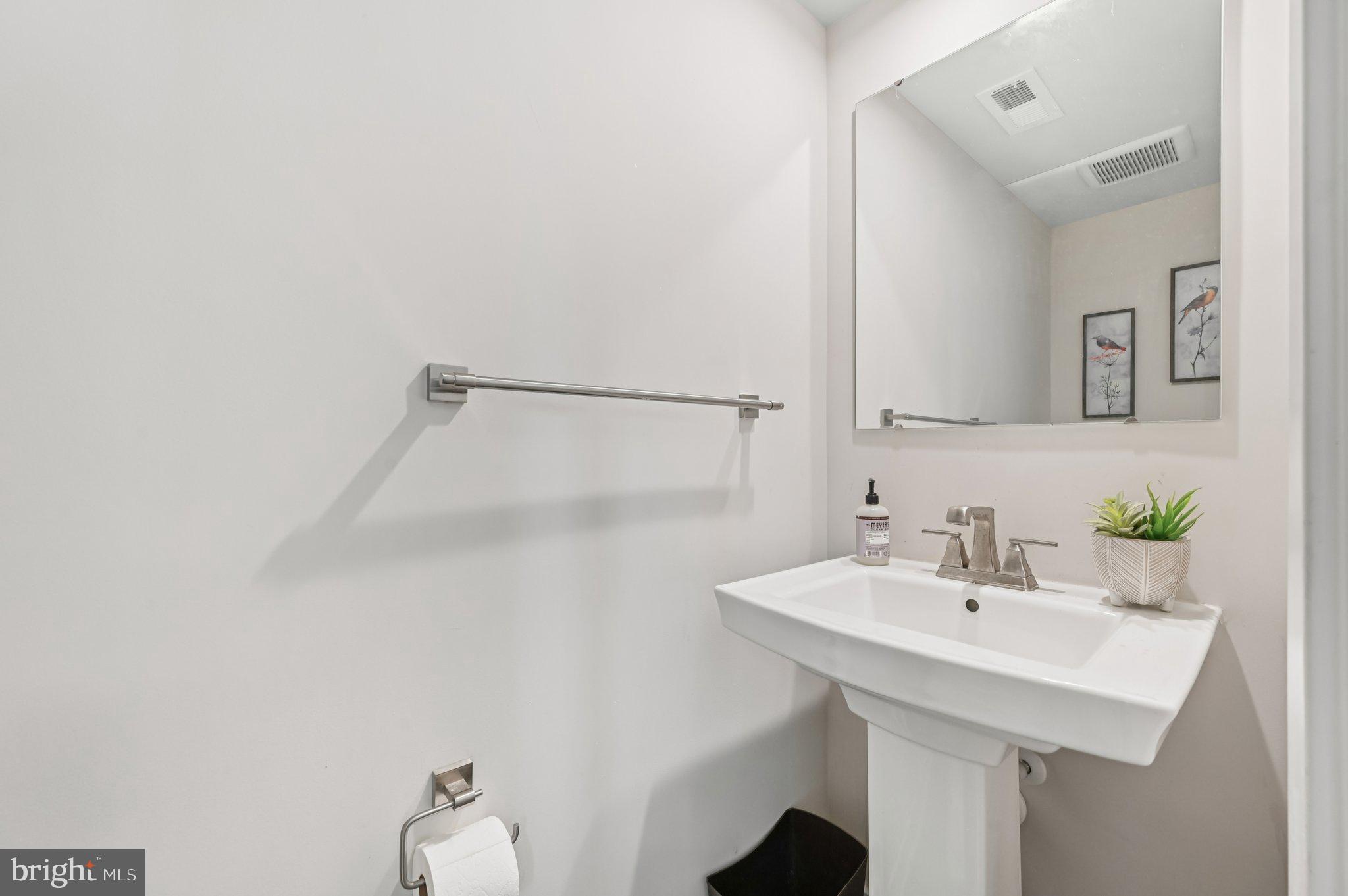 7323 Isabella Road Laurel, MD 20723 - Photo 9 of 55 Gallery Image 9