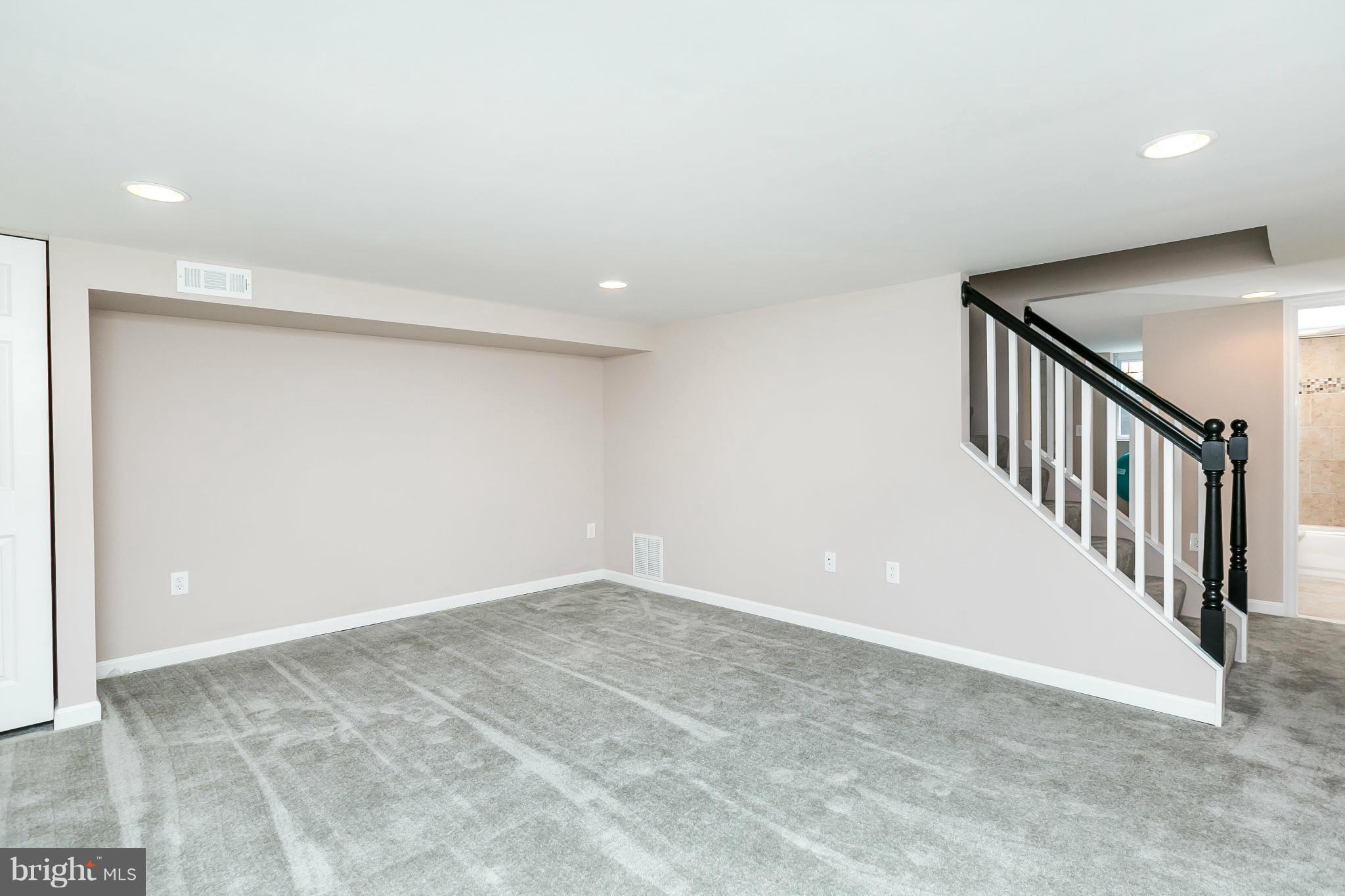 5417 Bucknell Road Baltimore, MD 21206 - Photo 25 of 30 a view of a hallway with stairs