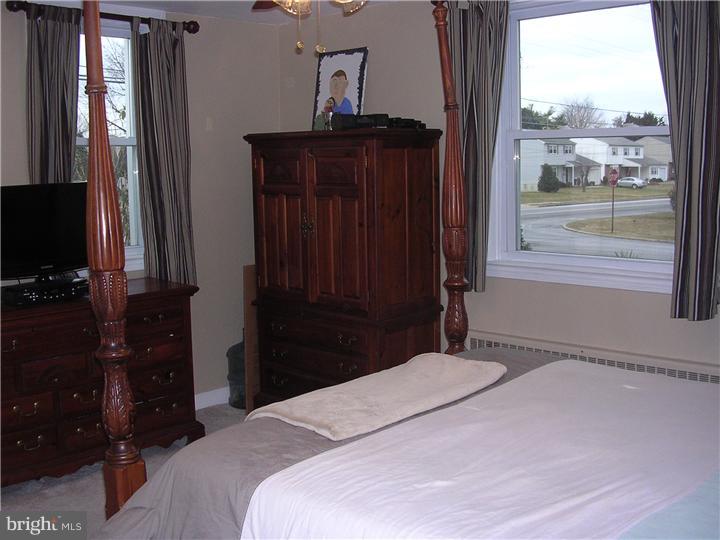 611 Ivyland Road Warminster, PA 18974 - Photo 8 of 25 Master Bedroom