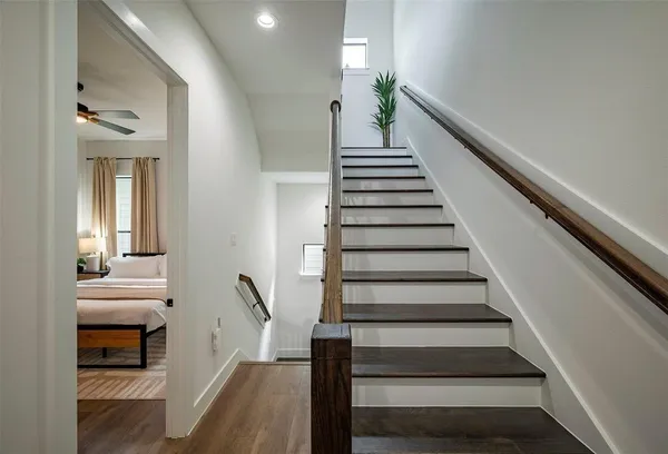 $3,800 | 1305 East 27th Street, Unit B, Houston, TX 77009