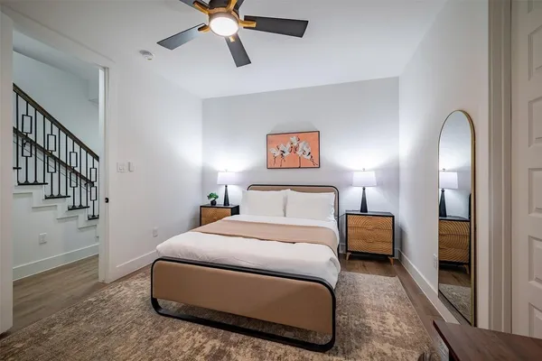 $3,800 | 1305 East 27th Street, Unit B, Houston, TX 77009