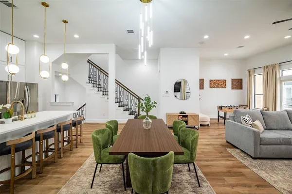 $3,800 | 1305 East 27th Street, Unit B, Houston, TX 77009