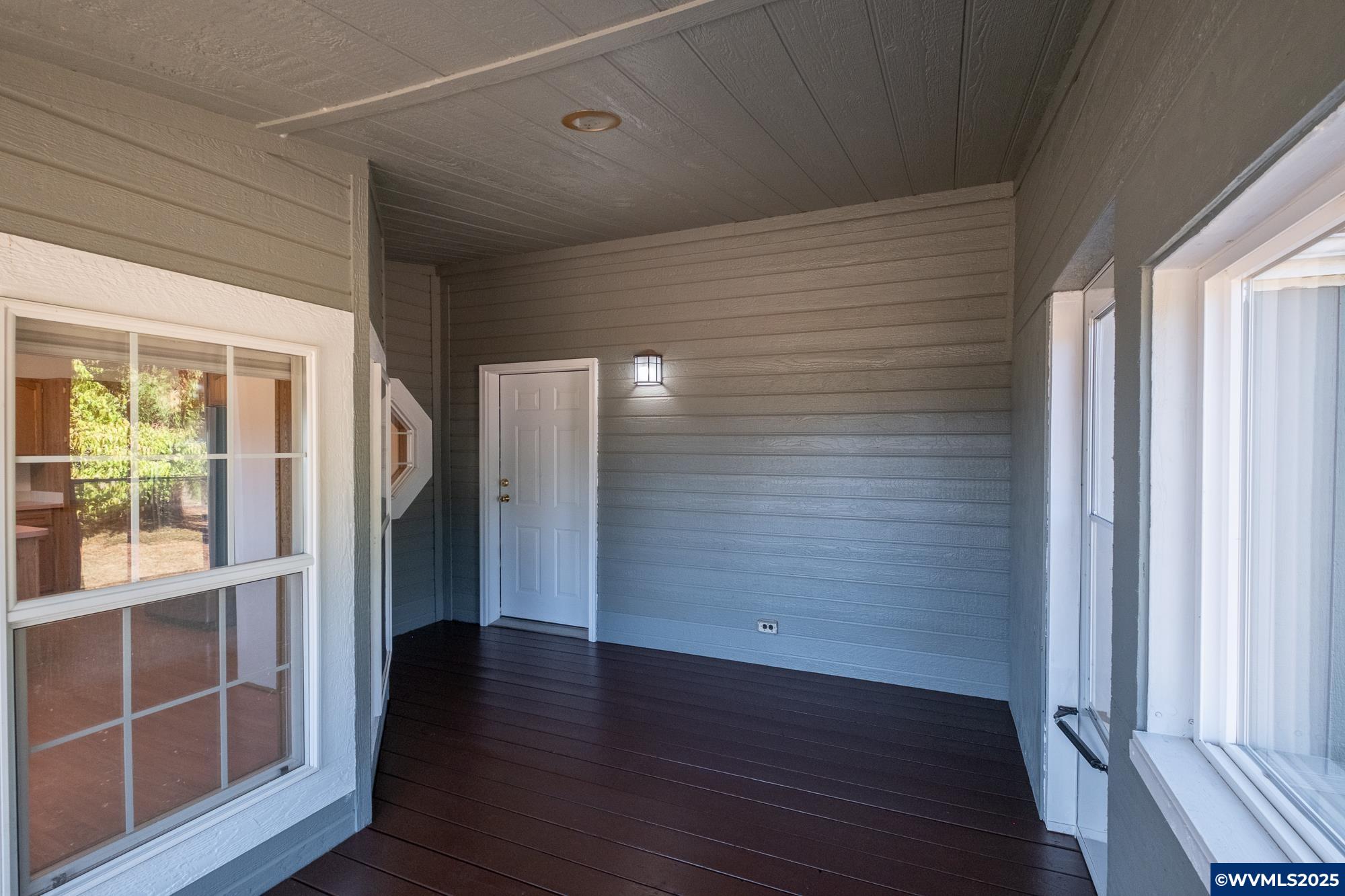 28255 Ridgeway Road Sweet Home, OR 97386 - Photo 7 of 50 Gallery Image 7