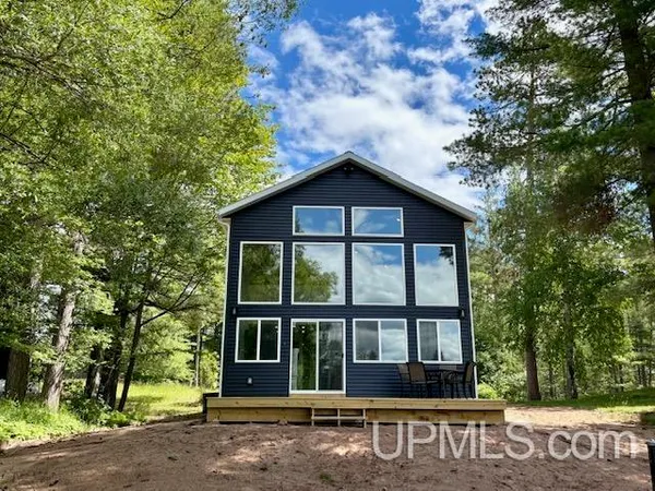 $399,900 | 735 Koski Lane, Gwinn, MI 49841