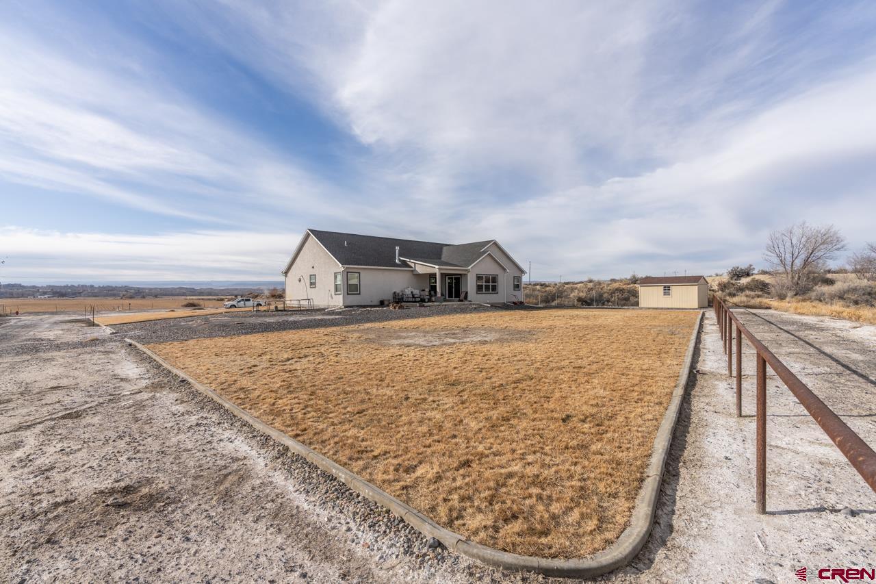 1265 H25 Road Delta, CO 81416 - Photo 4 of 34 a view of a swimming pool