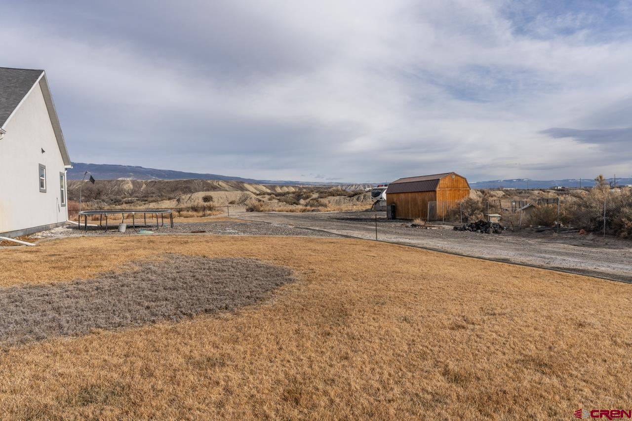 1265 H25 Road Delta, CO 81416 - Photo 5 of 34 a view of ocean and city