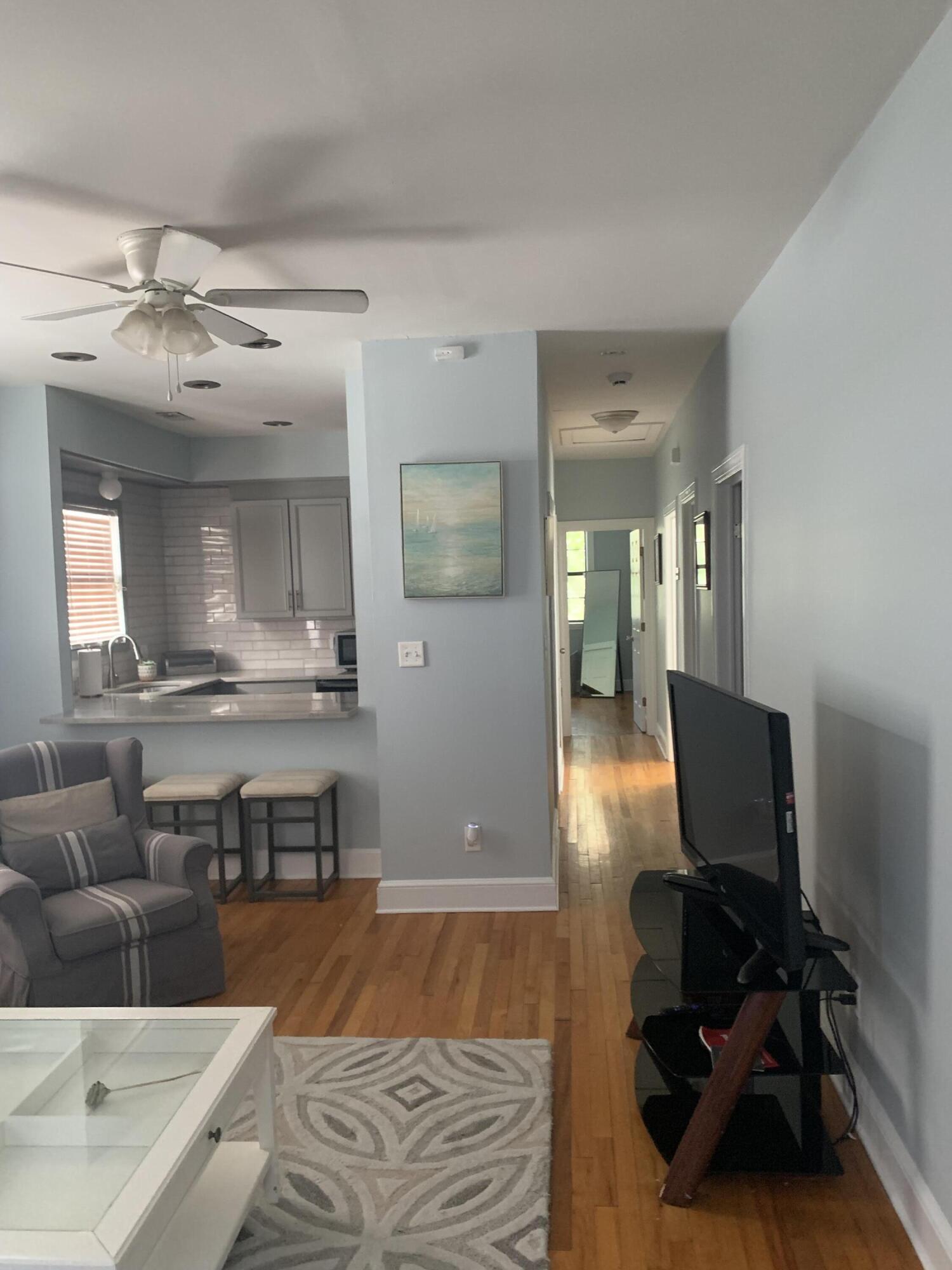 133 Bogard Street, Unit B Charleston, SC 29403 - Photo 17 of 21 IMG_2031