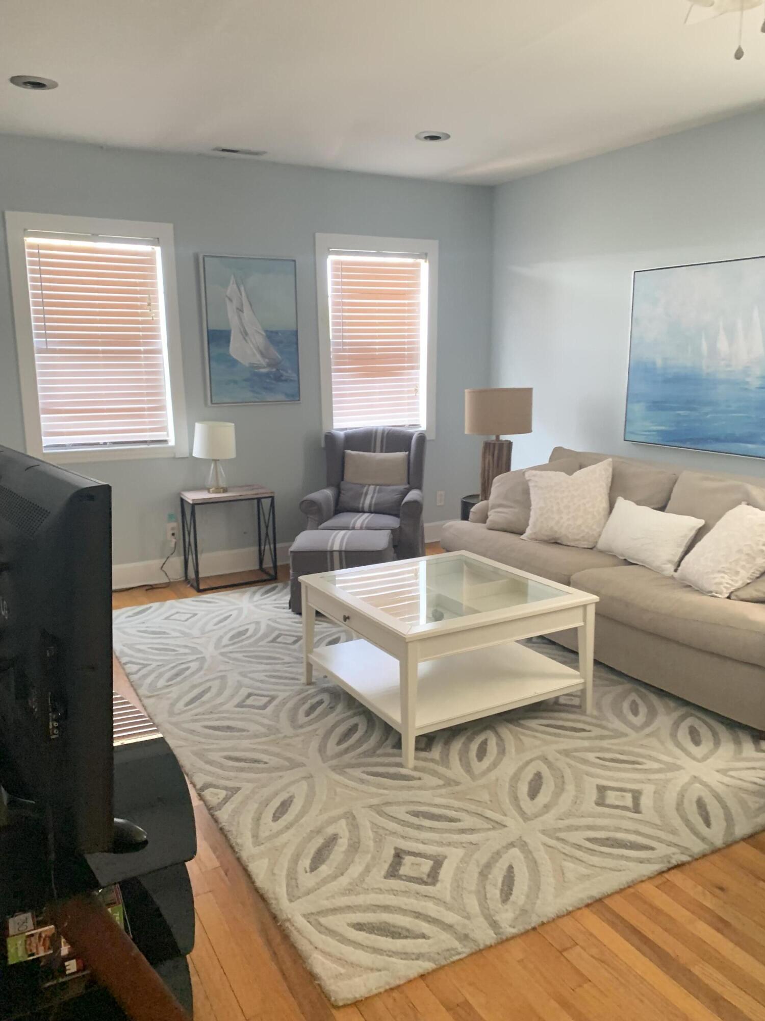 133 Bogard Street, Unit B Charleston, SC 29403 - Photo 5 of 21 IMG_2022