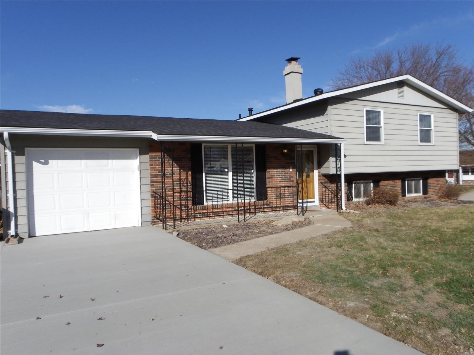 1 Greengage Rd Street St. Peters, MO 63376 - Photo 2 of 17