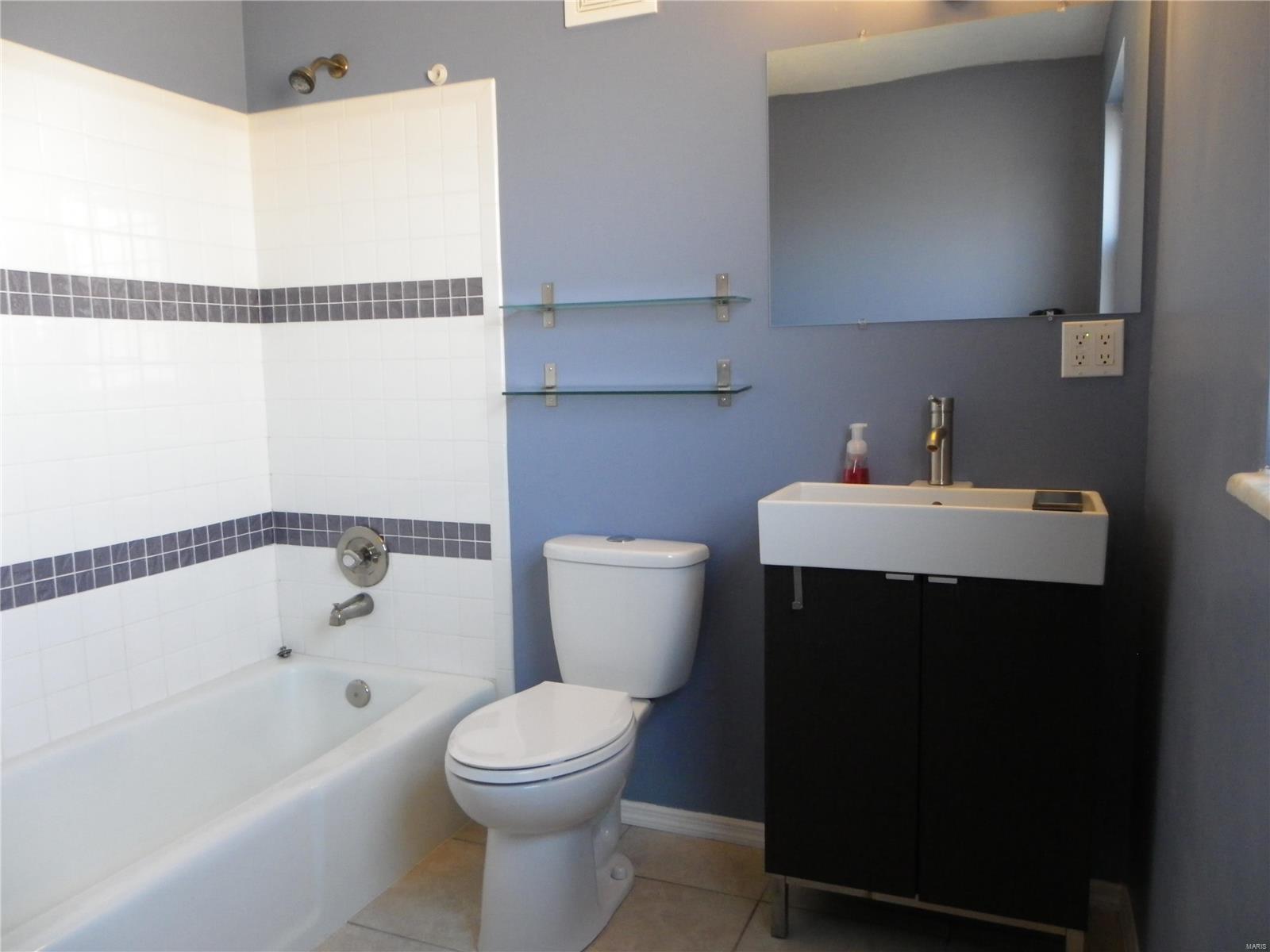 1 Greengage Rd Street St. Peters, MO 63376 - Photo 9 of 17