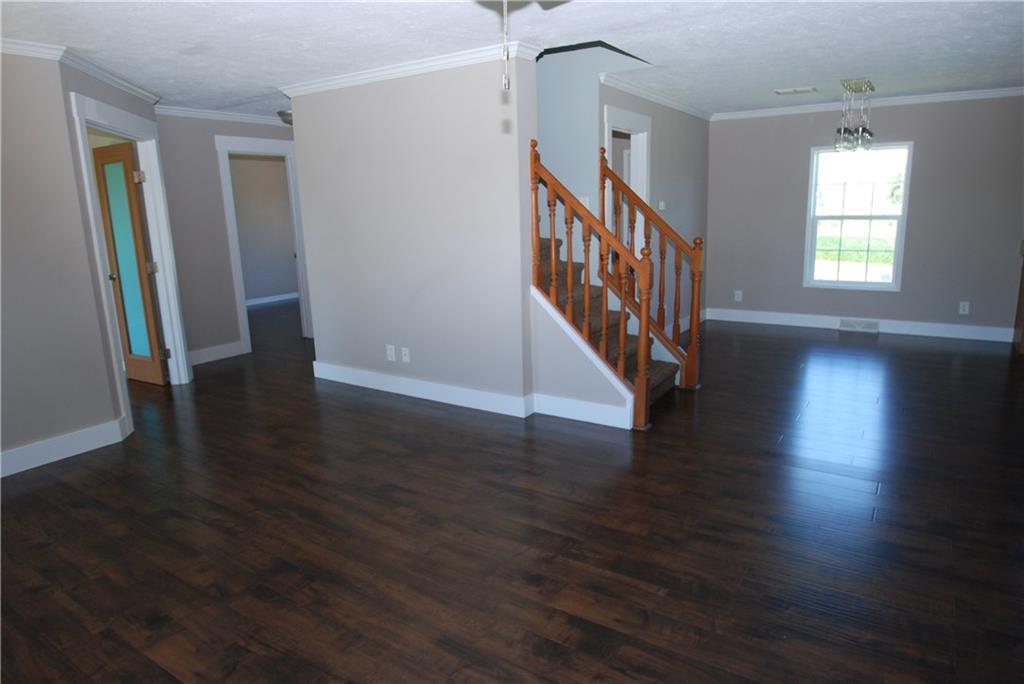 7420 Stringtown Road Mechanicsburg, OH 43044 - Photo 12 of 34