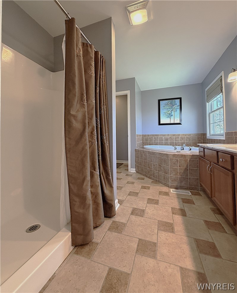 2949 West Lake Road Wilson, NY 14172 - Photo 25 of 41