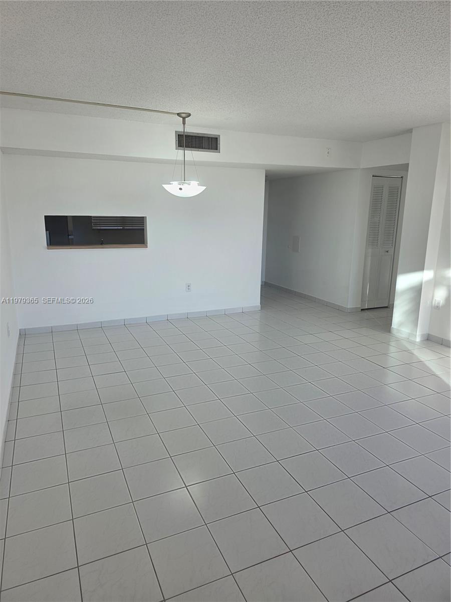 8015 Southwest 107th Avenue, Unit 313 Miami, FL 33173 - Photo 15 of 43 COMPLETELY TILED