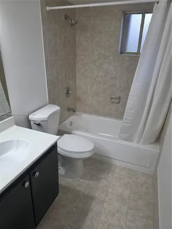 $270,000 | 8015 Southwest 107th Avenue, Unit 313, Miami, FL 33173