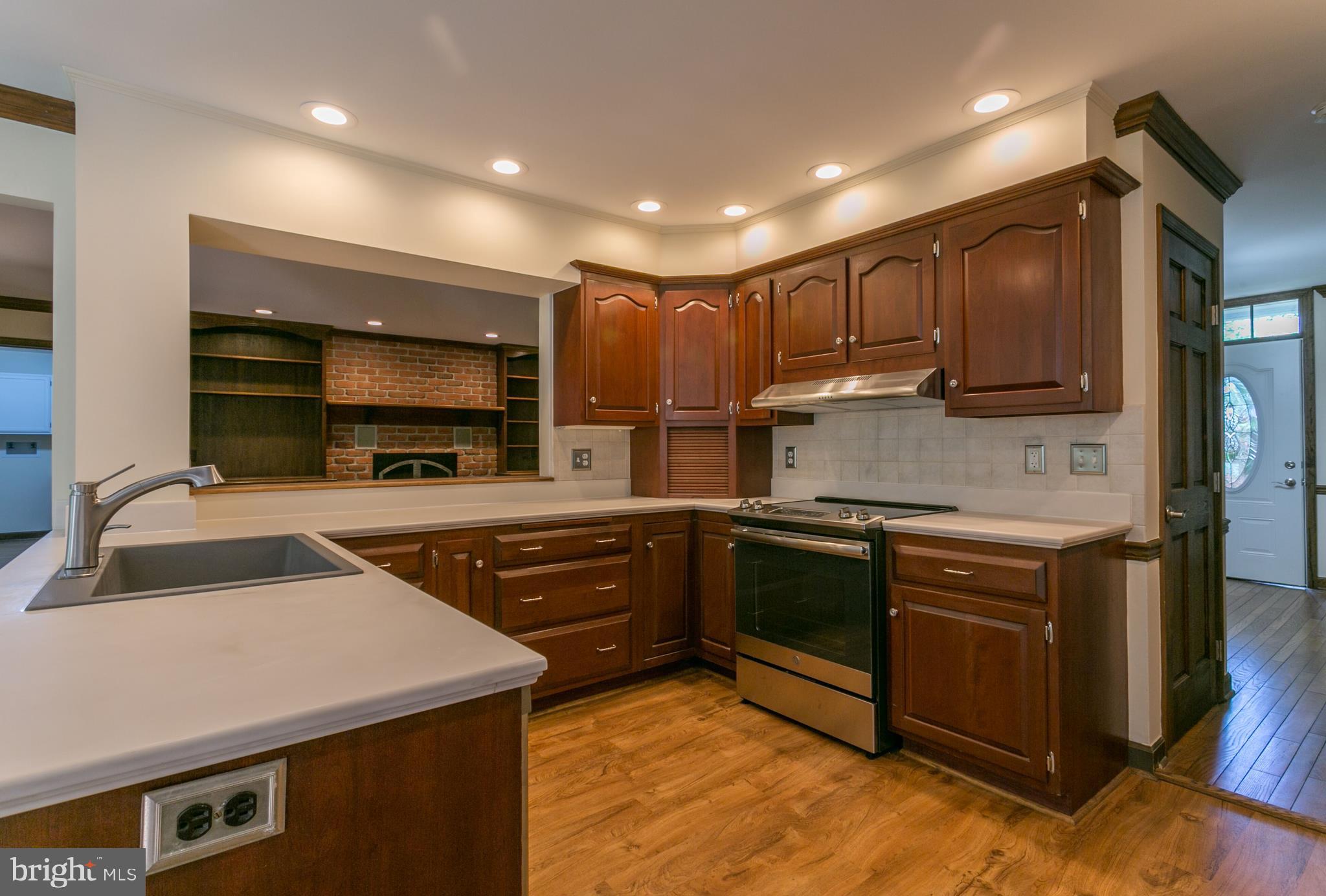 518 Arrowhead Trail Sinking Spring, PA 19608 - Photo 13 of 63 new appliances