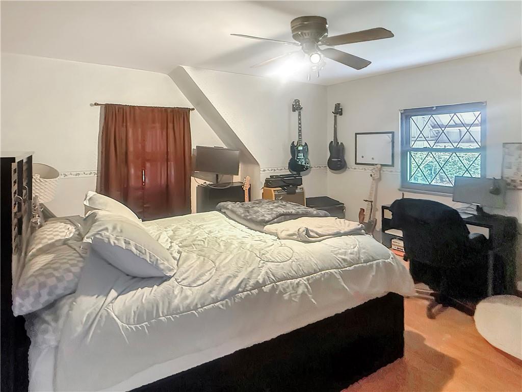 915 Liberty Street McKees Rocks, PA 15136 - Photo 16 of 17 Gallery Image 16