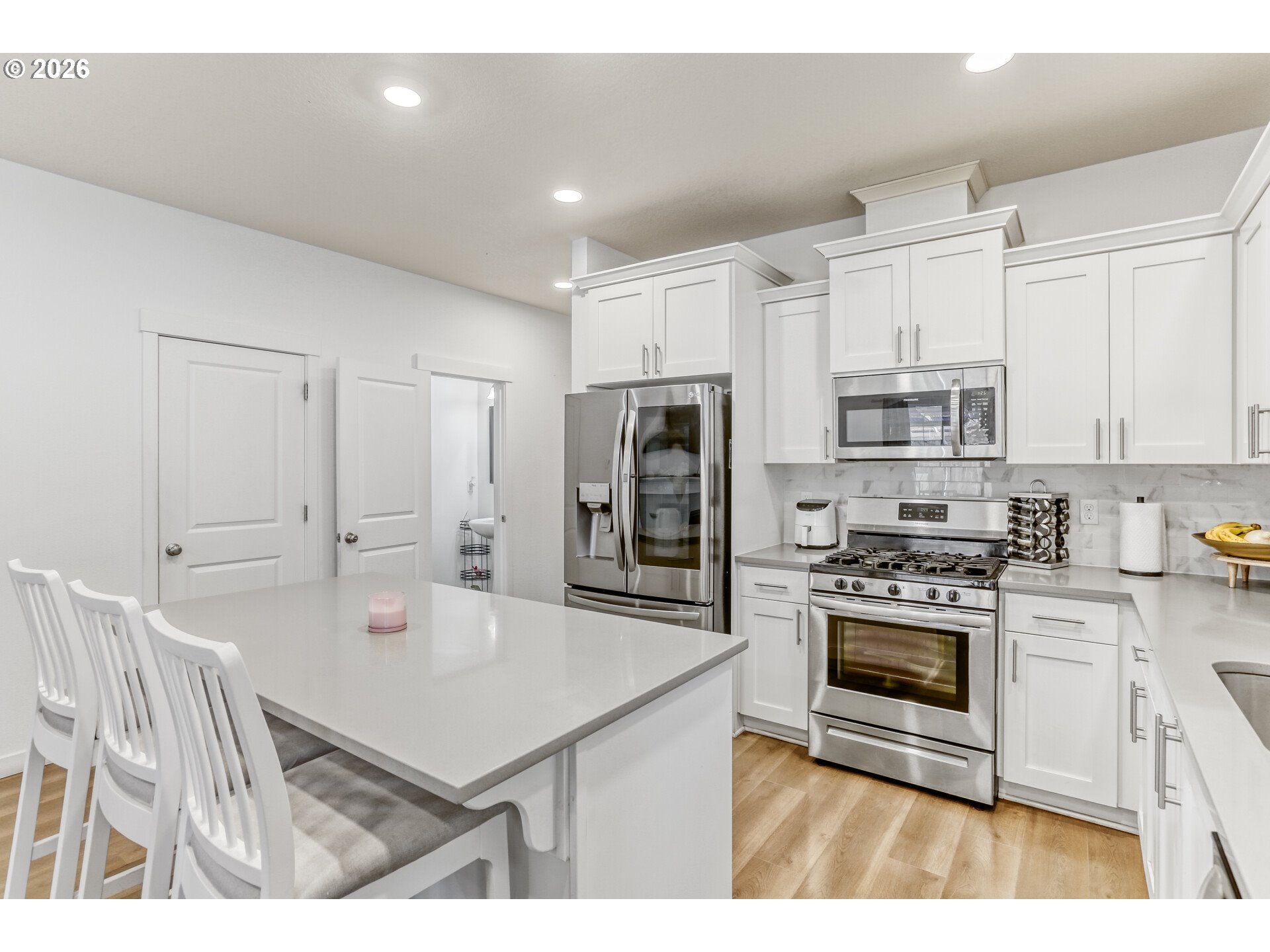 825 South 23rd Avenue Cornelius, OR 97113 - Photo 16 of 29