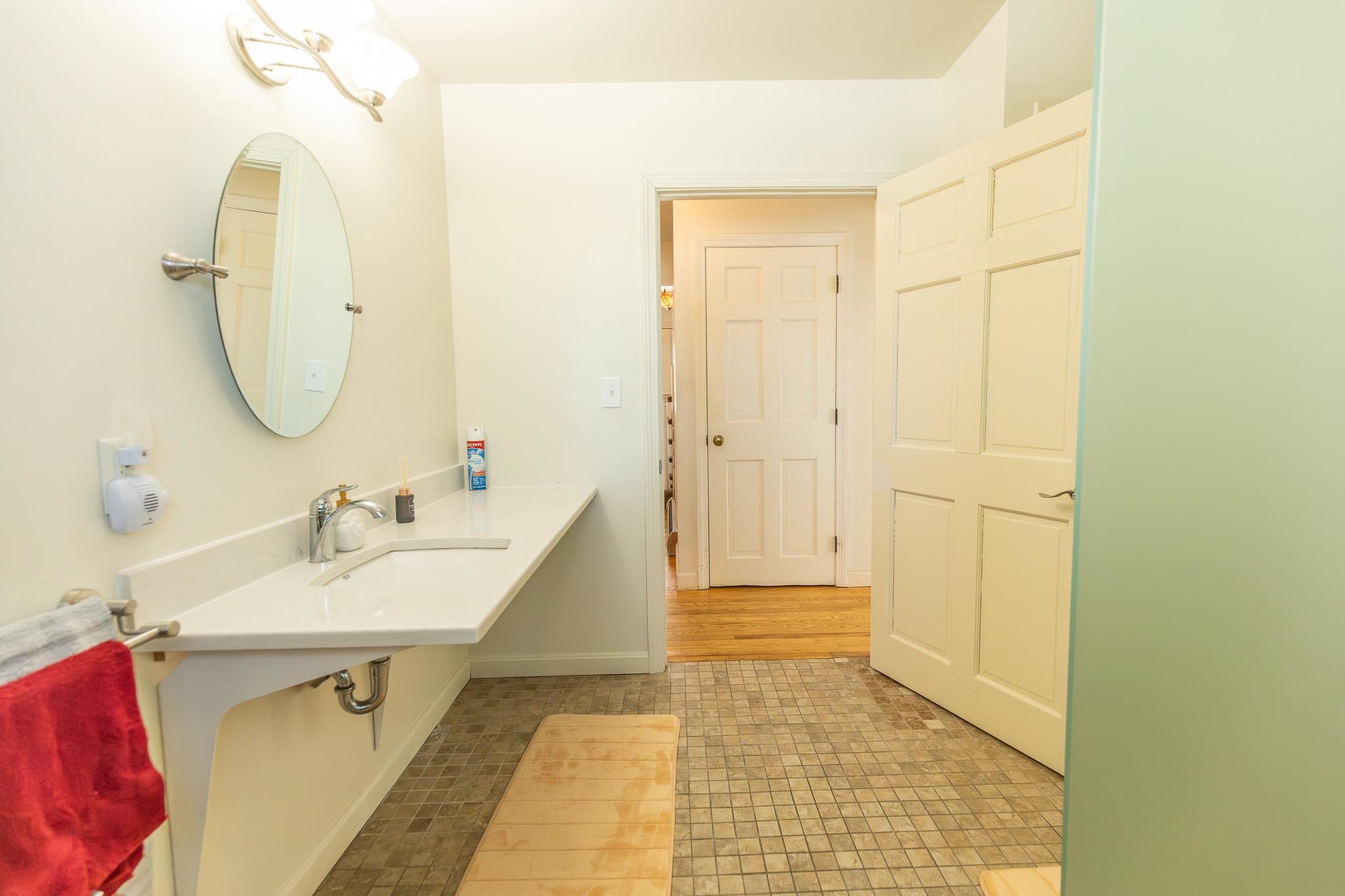 89 Butler Avenue Hinsdale, NH 03451 - Photo 27 of 46