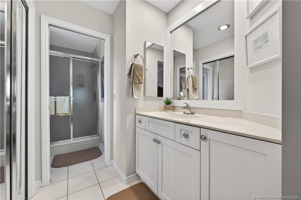 13319 Northwest Maplewood Road Palm City, FL 34990 - Photo 26 of 42 Guest Bedroom Bath