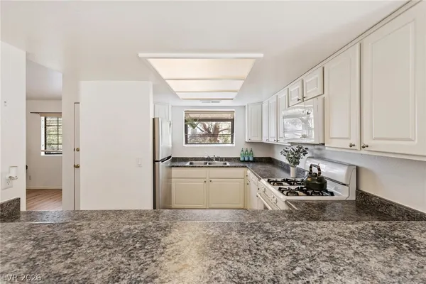 $245,000 | 2814 Begonia Court, Henderson, NV 89074