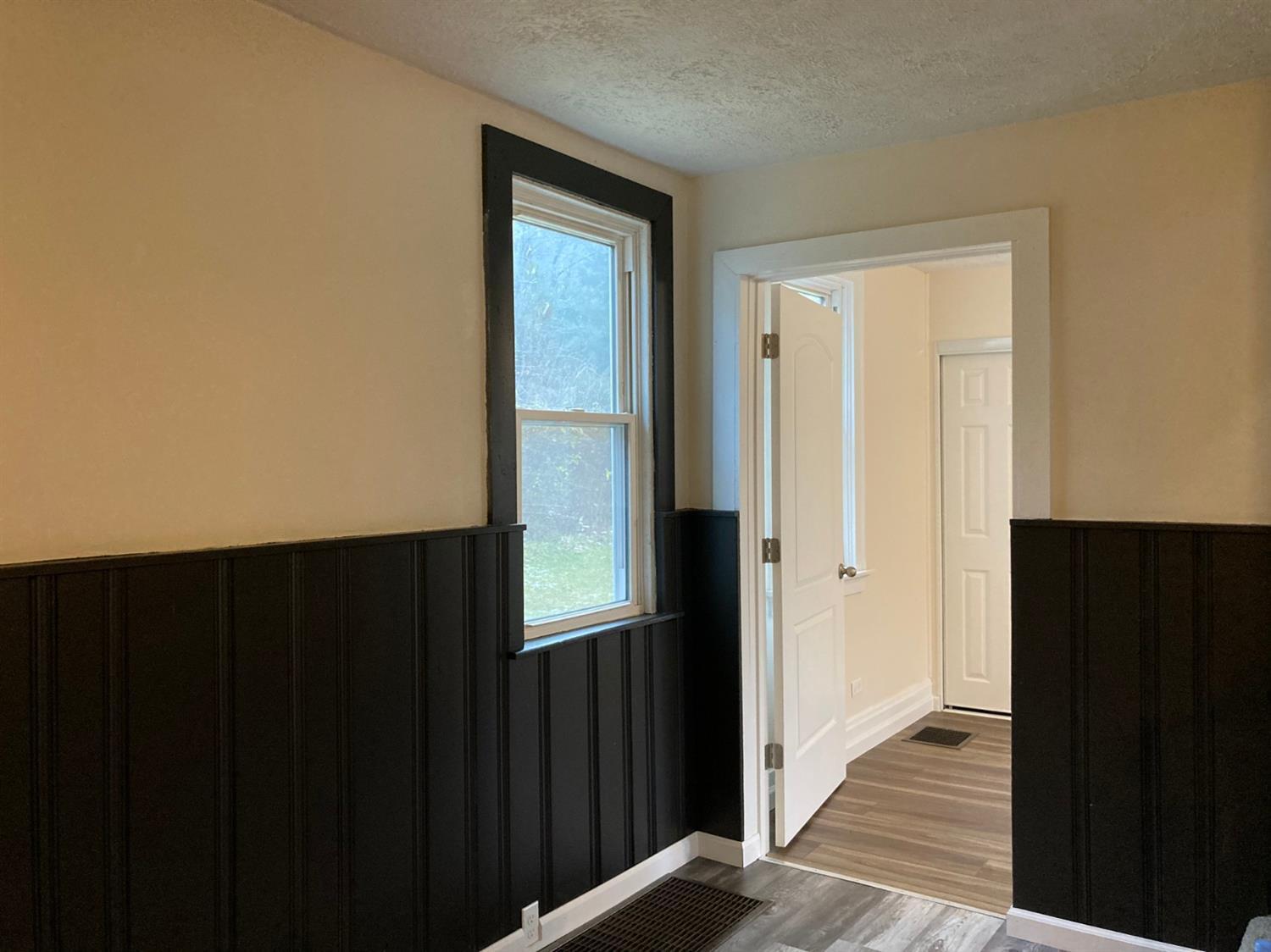 6917 Mullen Road Cincinnati, OH 45247 - Photo 10 of 50 Gallery Image 10