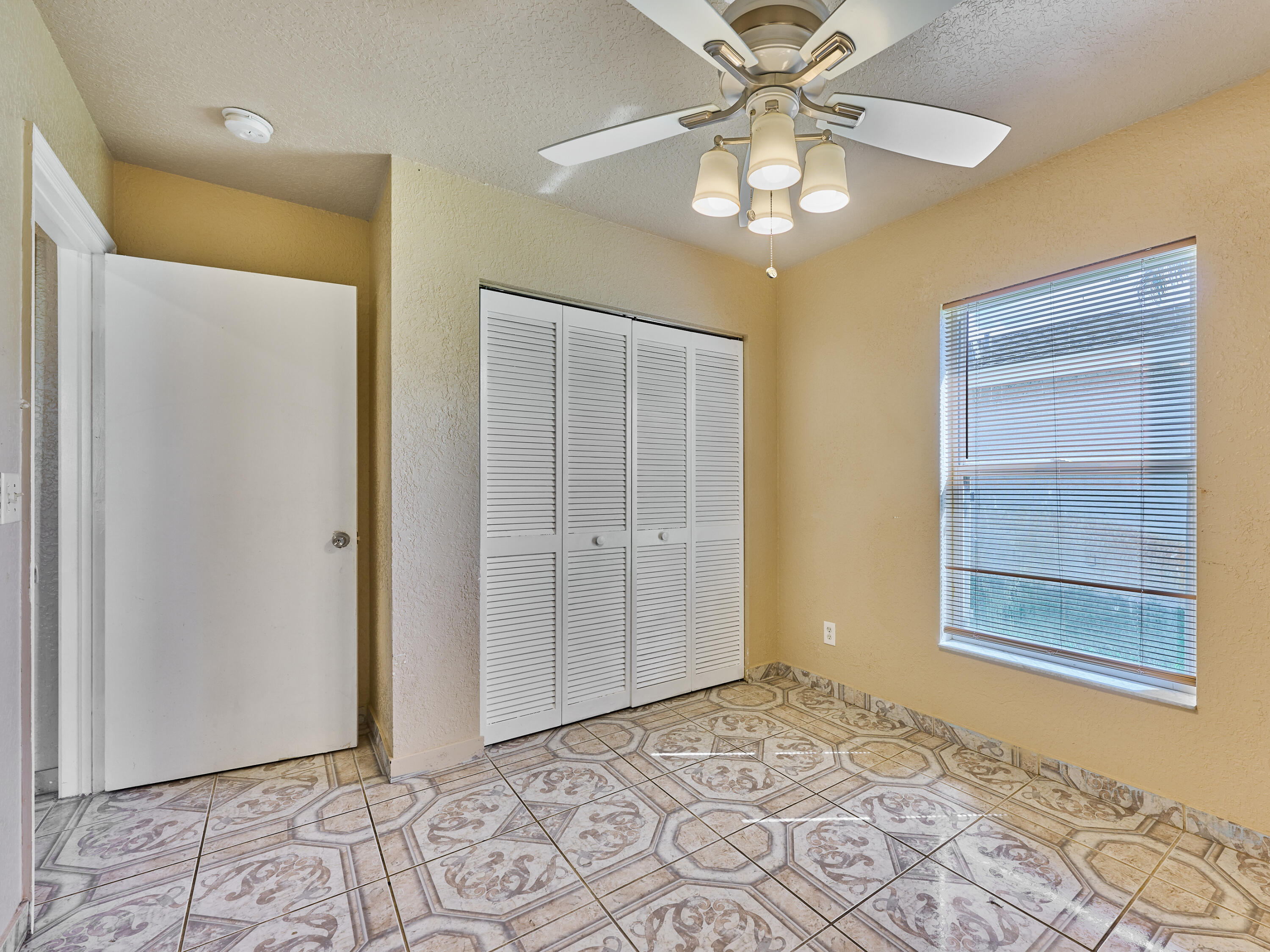 556 East Ridge Circle North Boynton Beach, FL 33435 - Photo 34 of 39 © PYL 0034