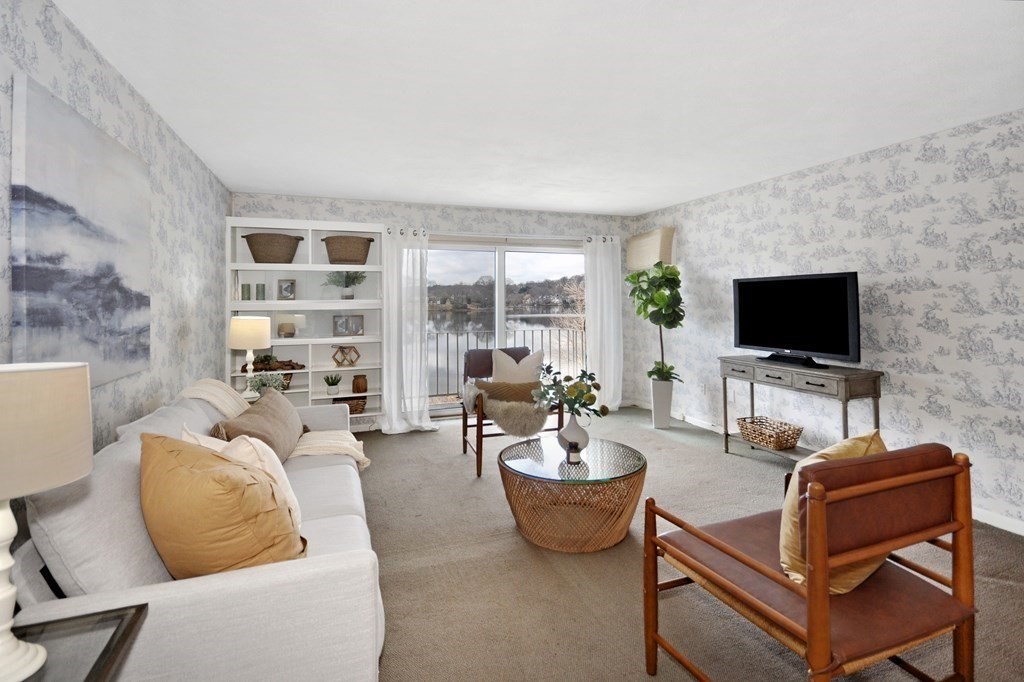 34 Hamilton Road, Unit 209 Arlington, MA 02474 - Photo 8 of 34 Gallery Image 8