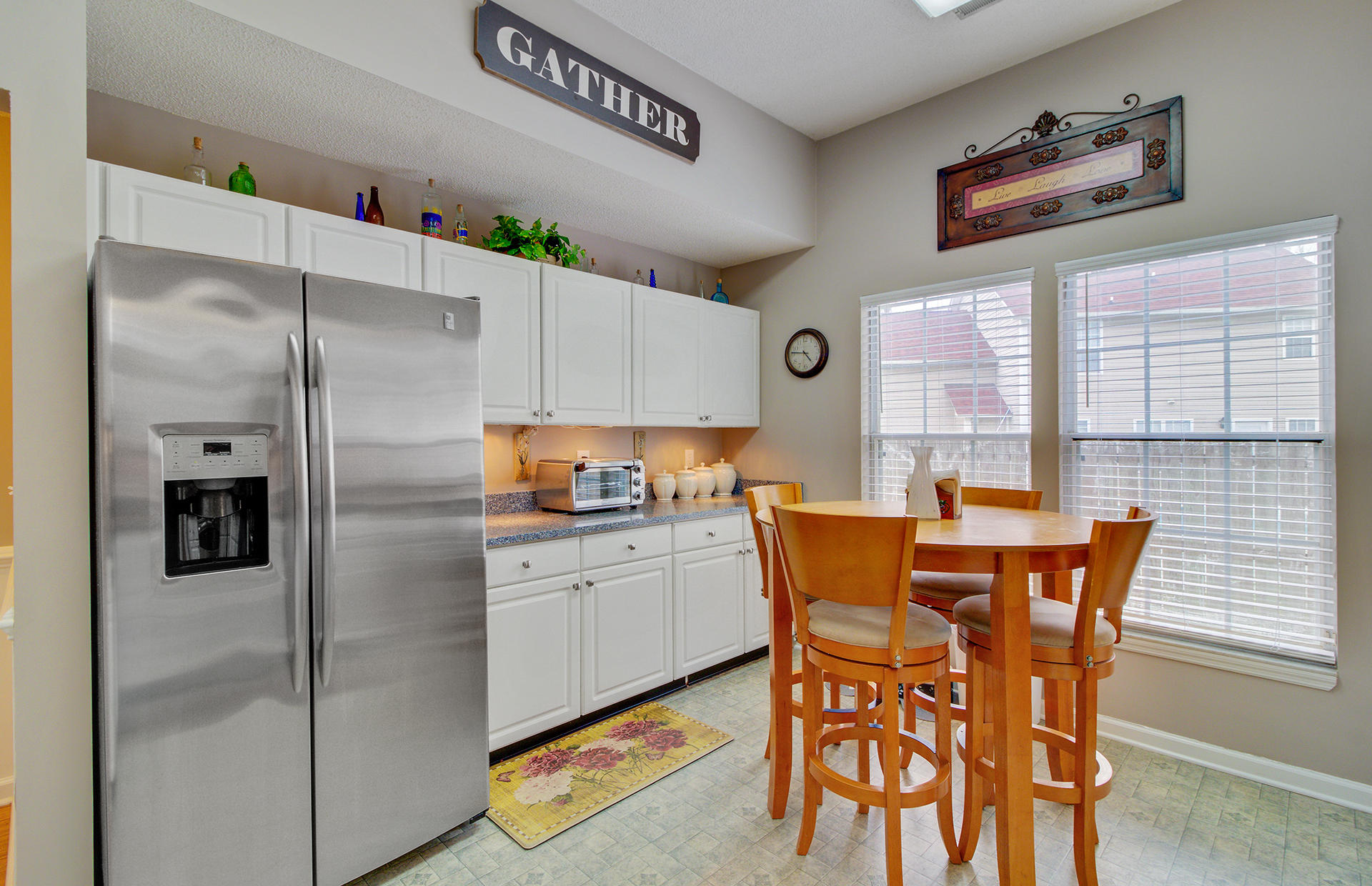105 Whaler Road Summerville, SC 29485 - Photo 12 of 40 17