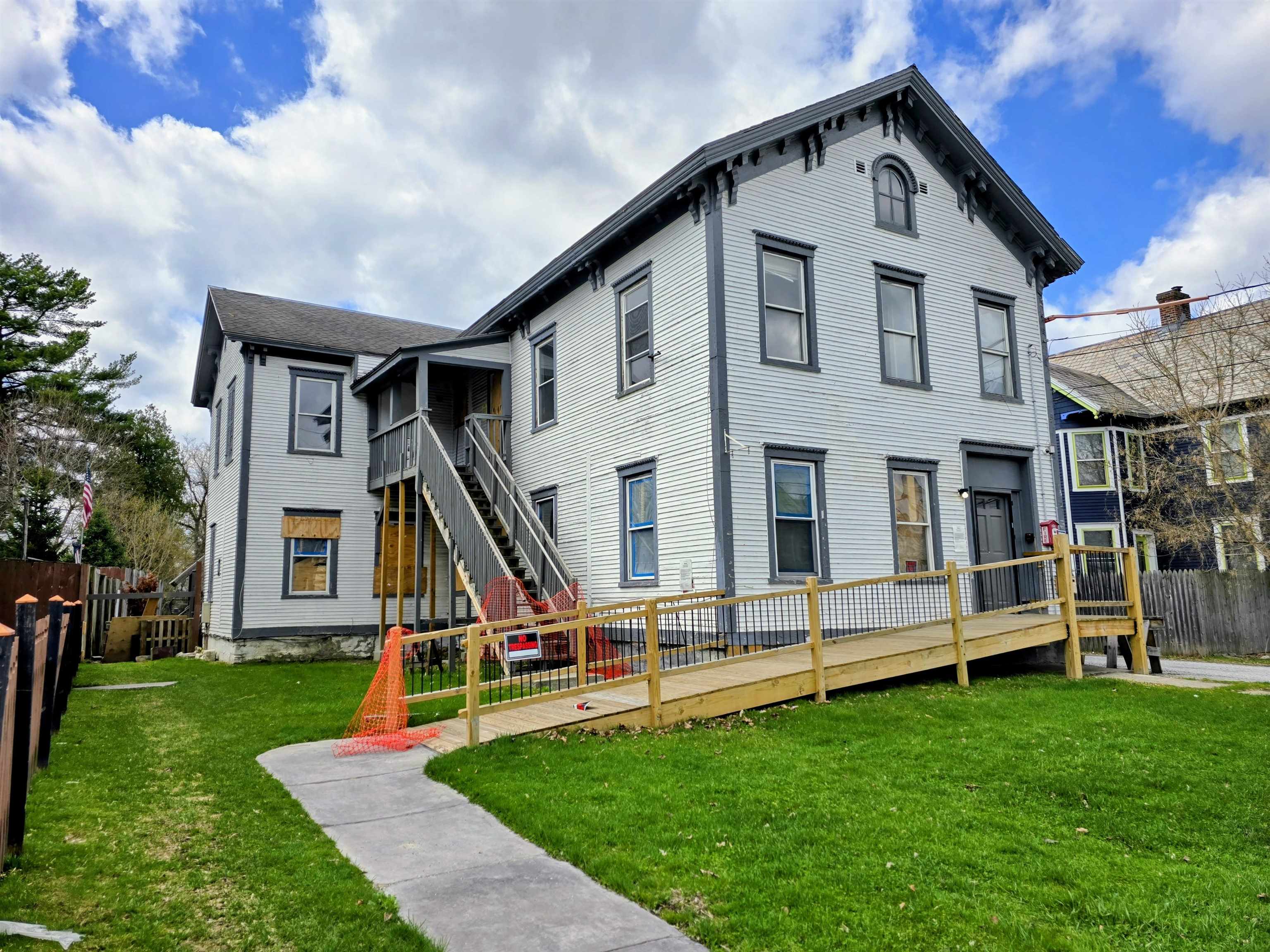 135 Grove Street Rutland, VT 05701 - Photo 1 of 12