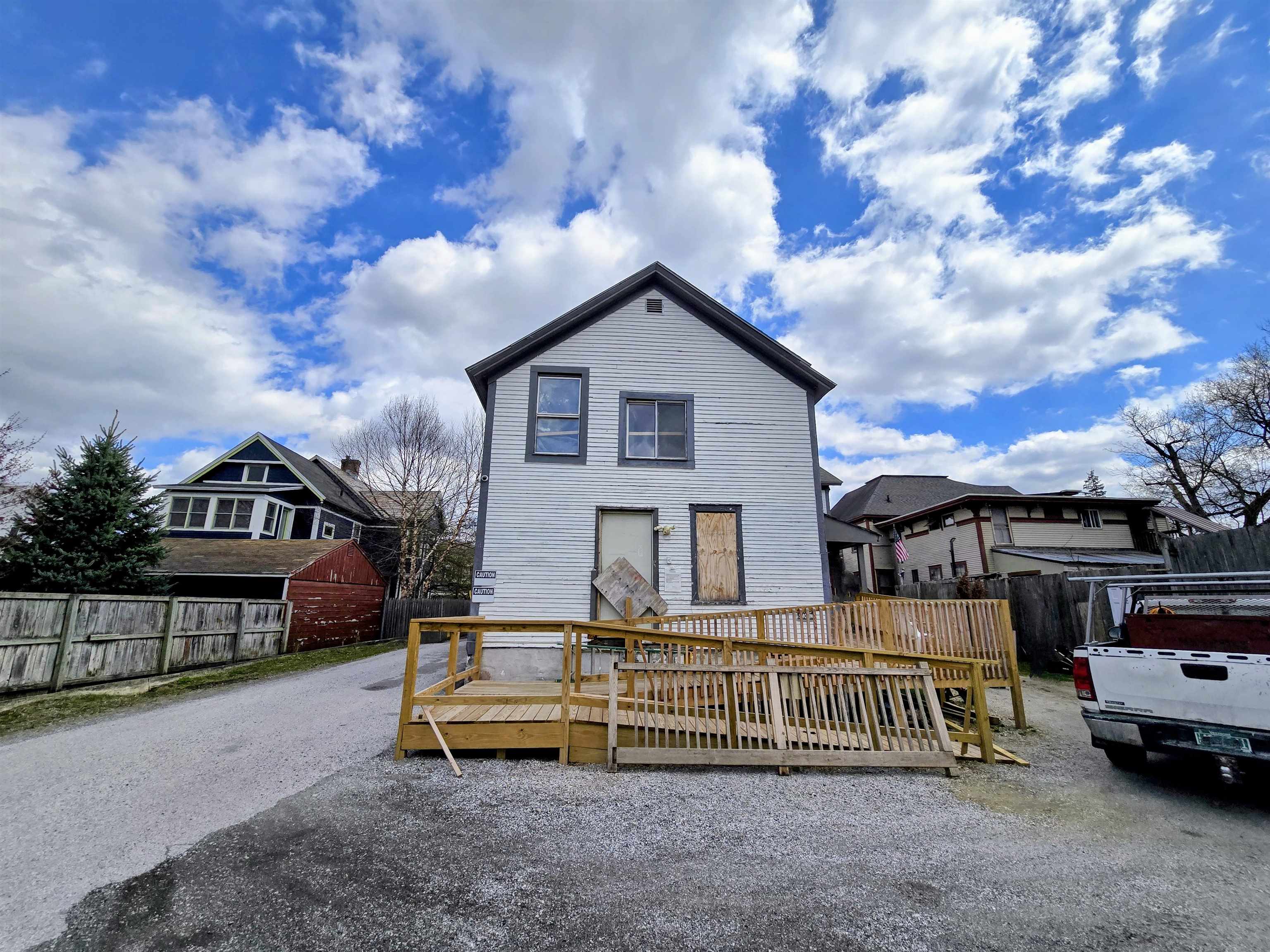 135 Grove Street Rutland, VT 05701 - Photo 2 of 12