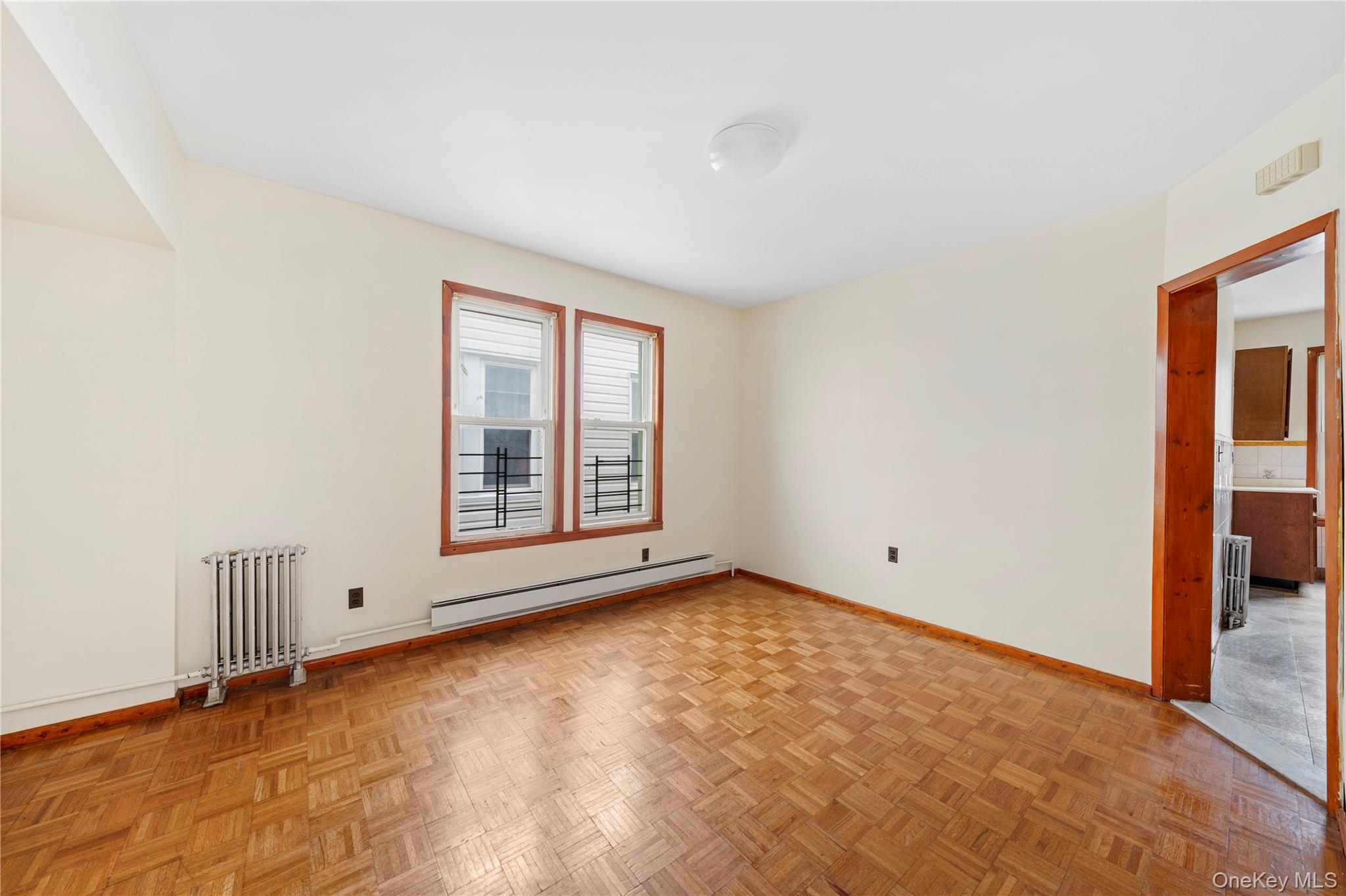 90-37 77th Street Queens, NY 11421 - Photo 5 of 34