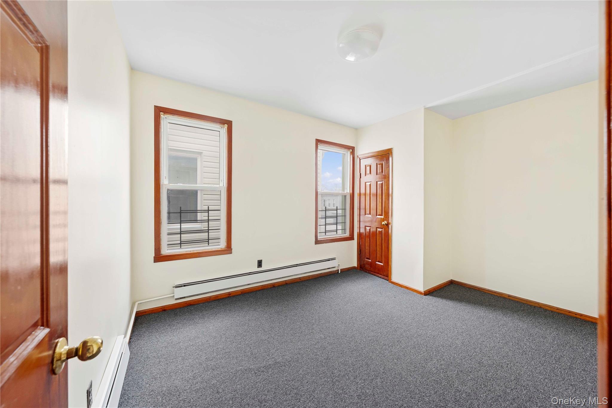 90-37 77th Street Queens, NY 11421 - Photo 7 of 34