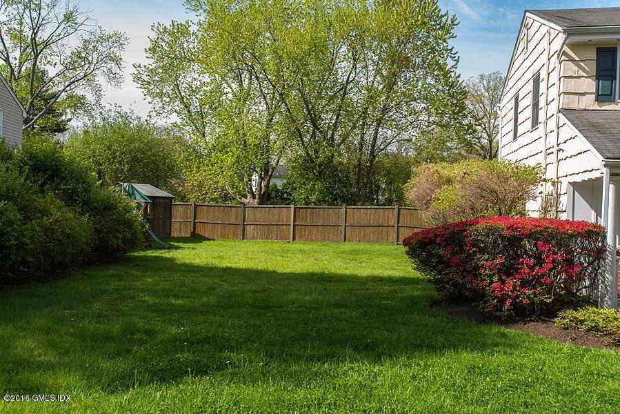 50 Old Orchard Road Riverside, CT 06878 - Photo 4 of 16 a view of garden and garden