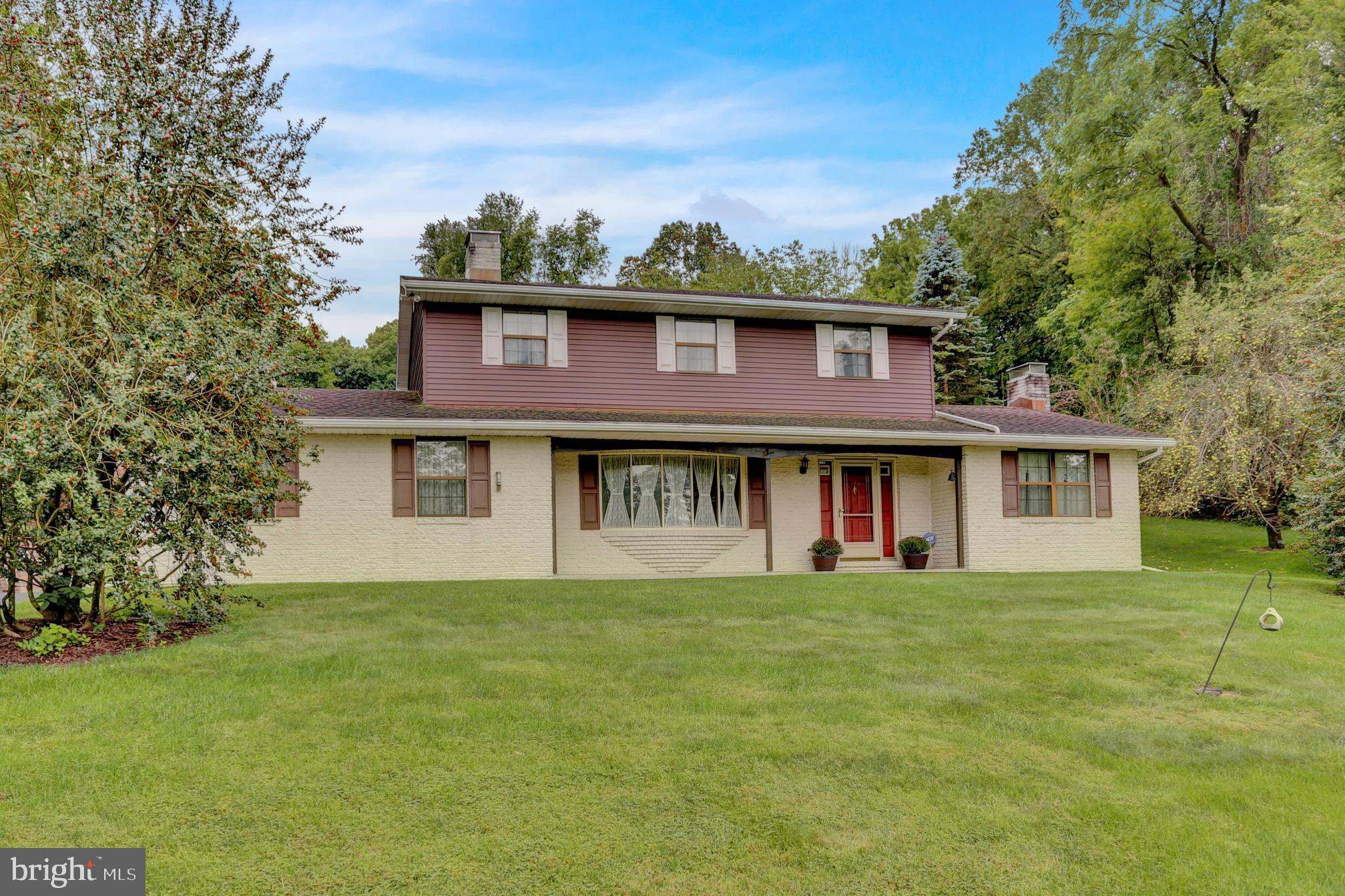 1926 Cedar Top Road Reading, PA 19607 - Photo 2 of 2 front of house